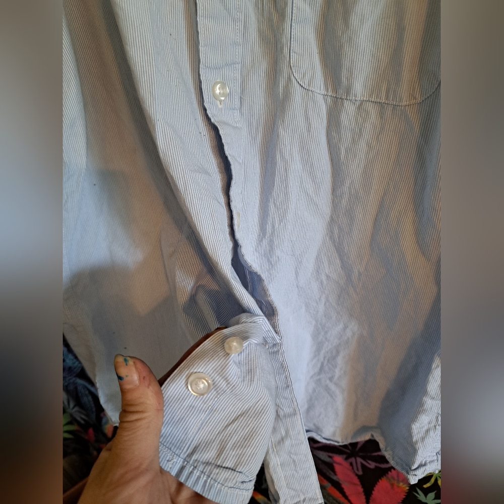 Cute Woman's basic shirt - Picture 3 of 5